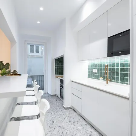 Modern 4 Bedroom Haven Sleeps 10 Apartamento *