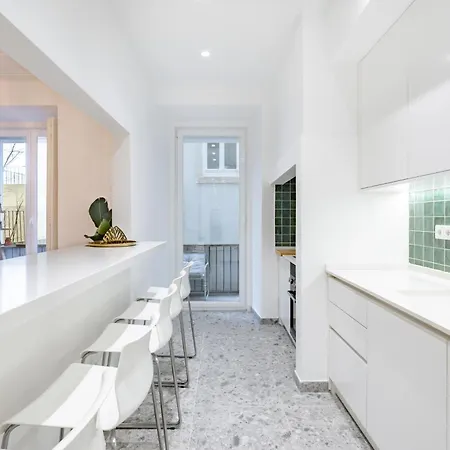 Modern Haven 4 Bedrooms Sleeps 10 Apartamento