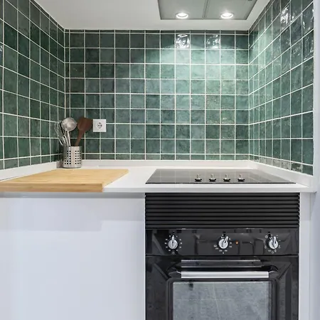 Apartamento Modern Haven 4 Bedrooms Sleeps 10 Lisboa